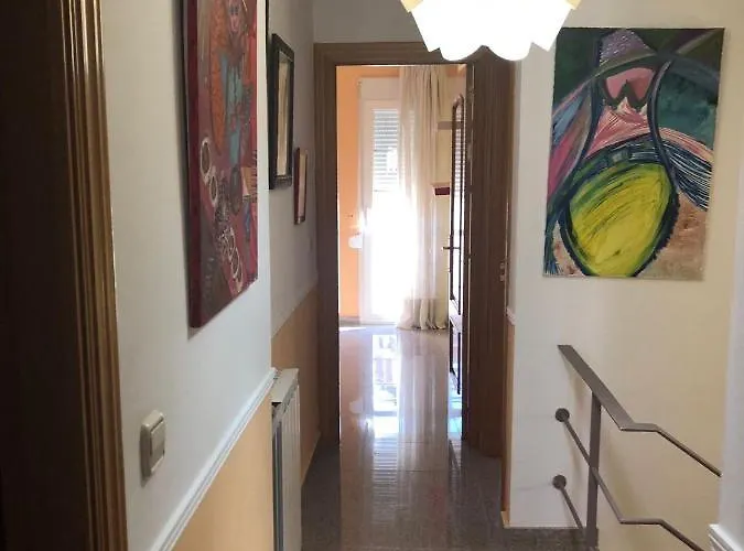 La Mirada De Monreal *