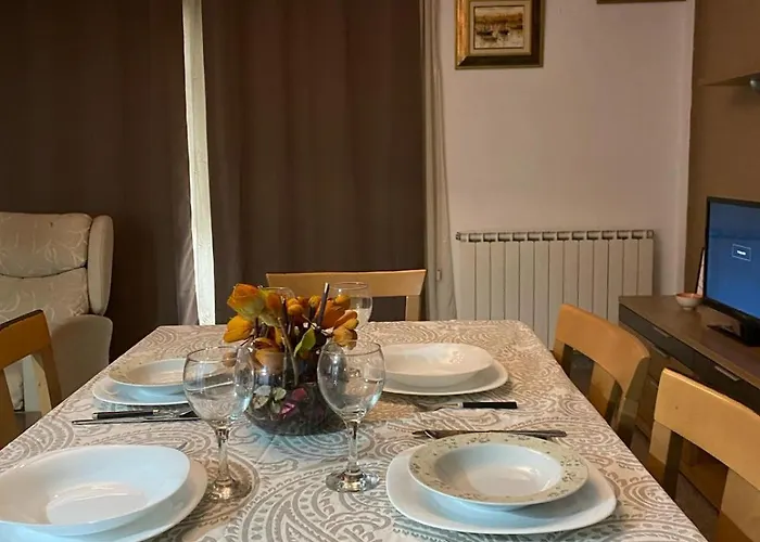 La Mirada De Monreal