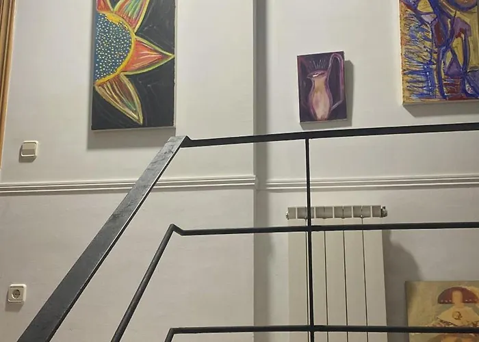 La Mirada De Monreal *